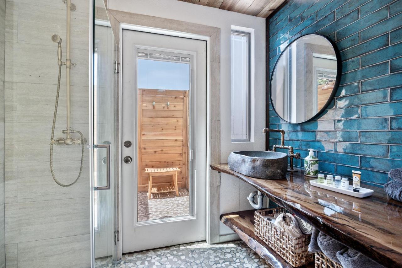 Romantic Tiny Luxury Retreat W Heated Pool, Sauna N Outdoor Shower In Wimberley 10 Acres Екстер'єр фото