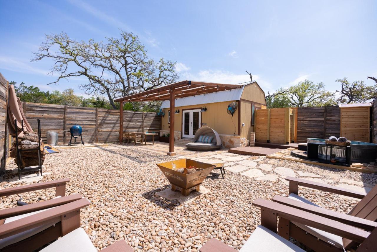 Romantic Tiny Luxury Retreat W Heated Pool, Sauna N Outdoor Shower In Wimberley 10 Acres Екстер'єр фото
